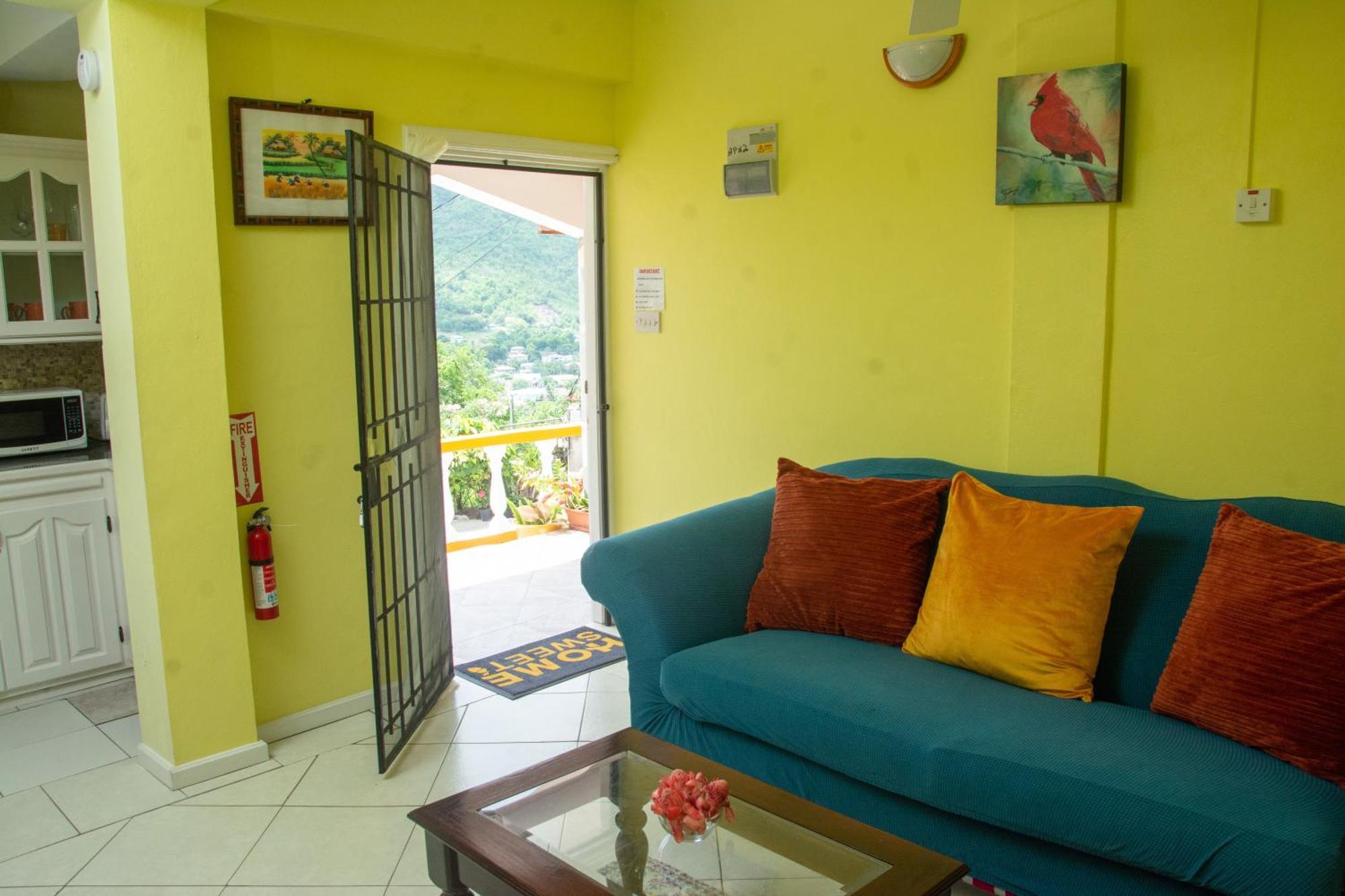 Mountain View Apartments Gros Islet Esterno foto