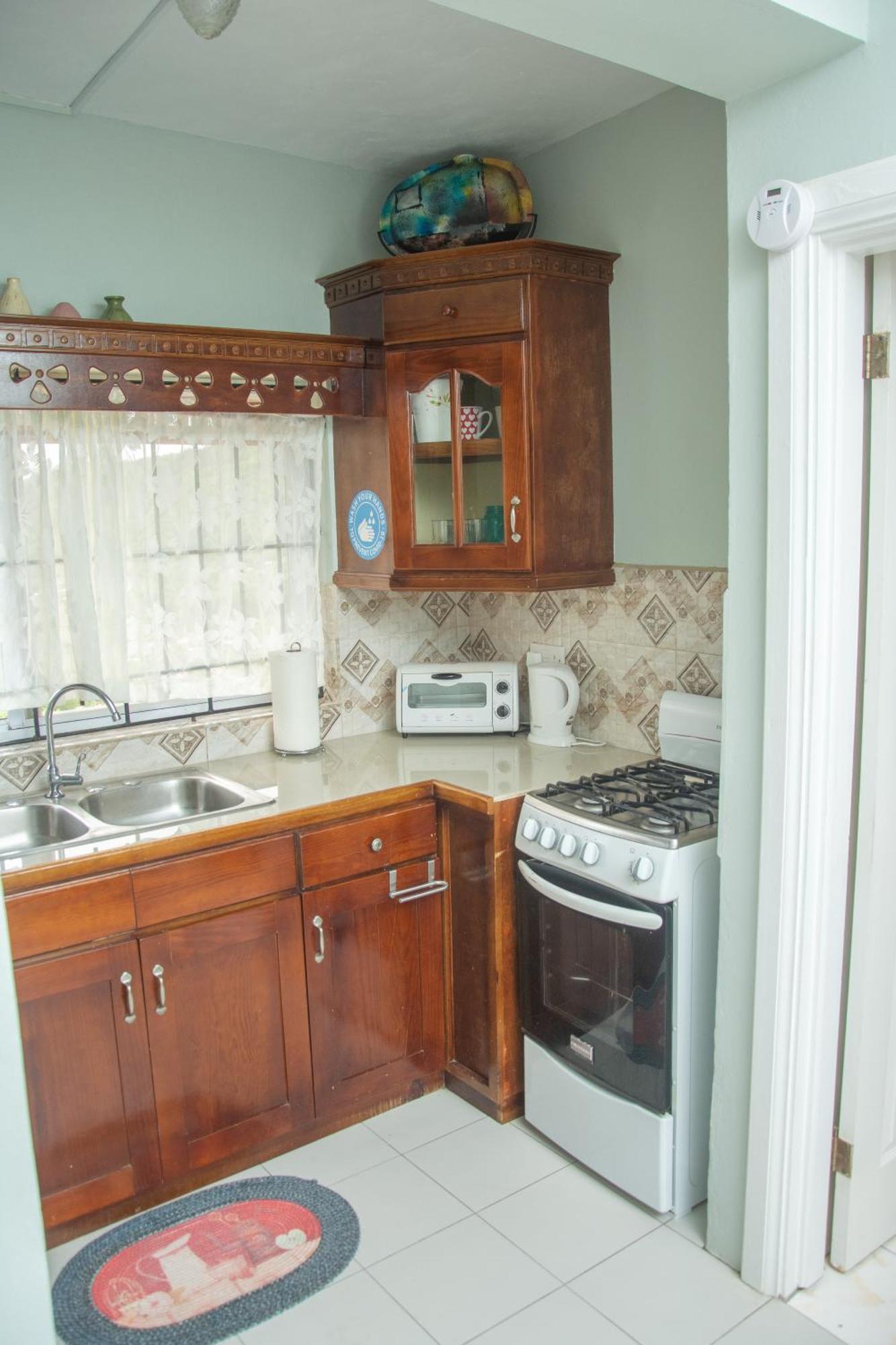 Mountain View Apartments Gros Islet Esterno foto