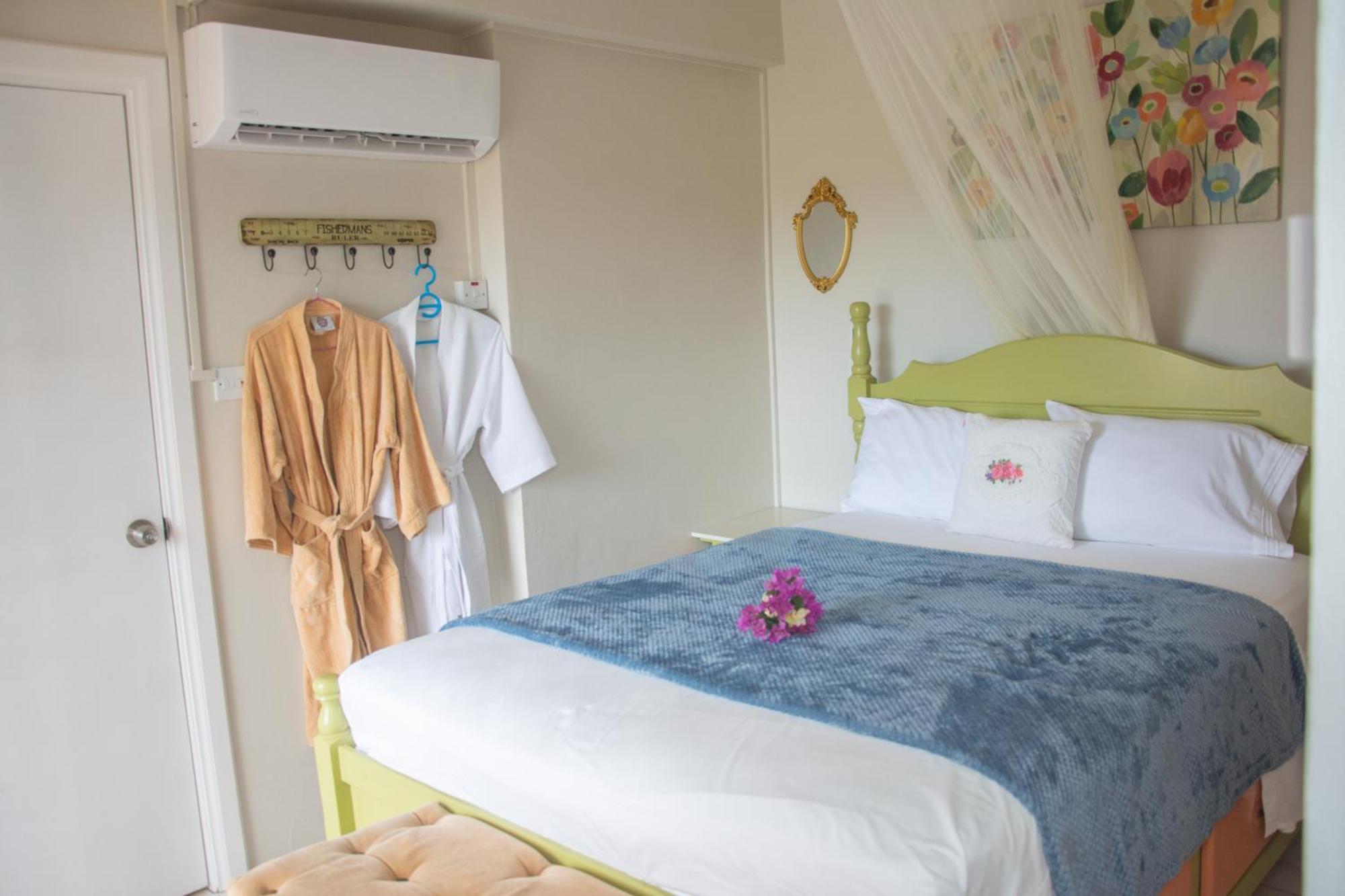 Mountain View Apartments Gros Islet Esterno foto